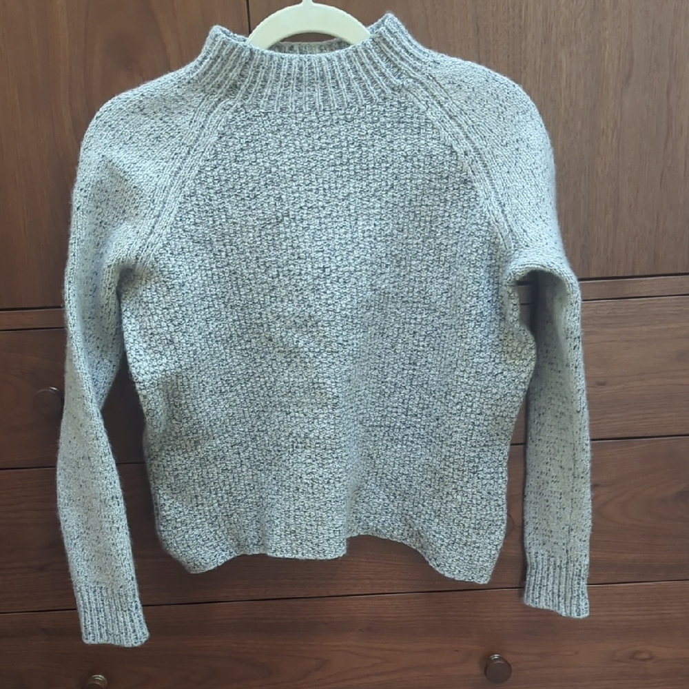 Vince Heather Gray Turtleneck Cashmere Wool Blend Sweater